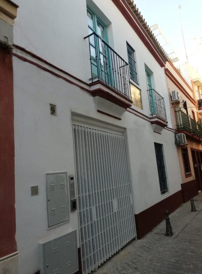Covadonga 9 Apartments - Triana Севилья Экстерьер фото