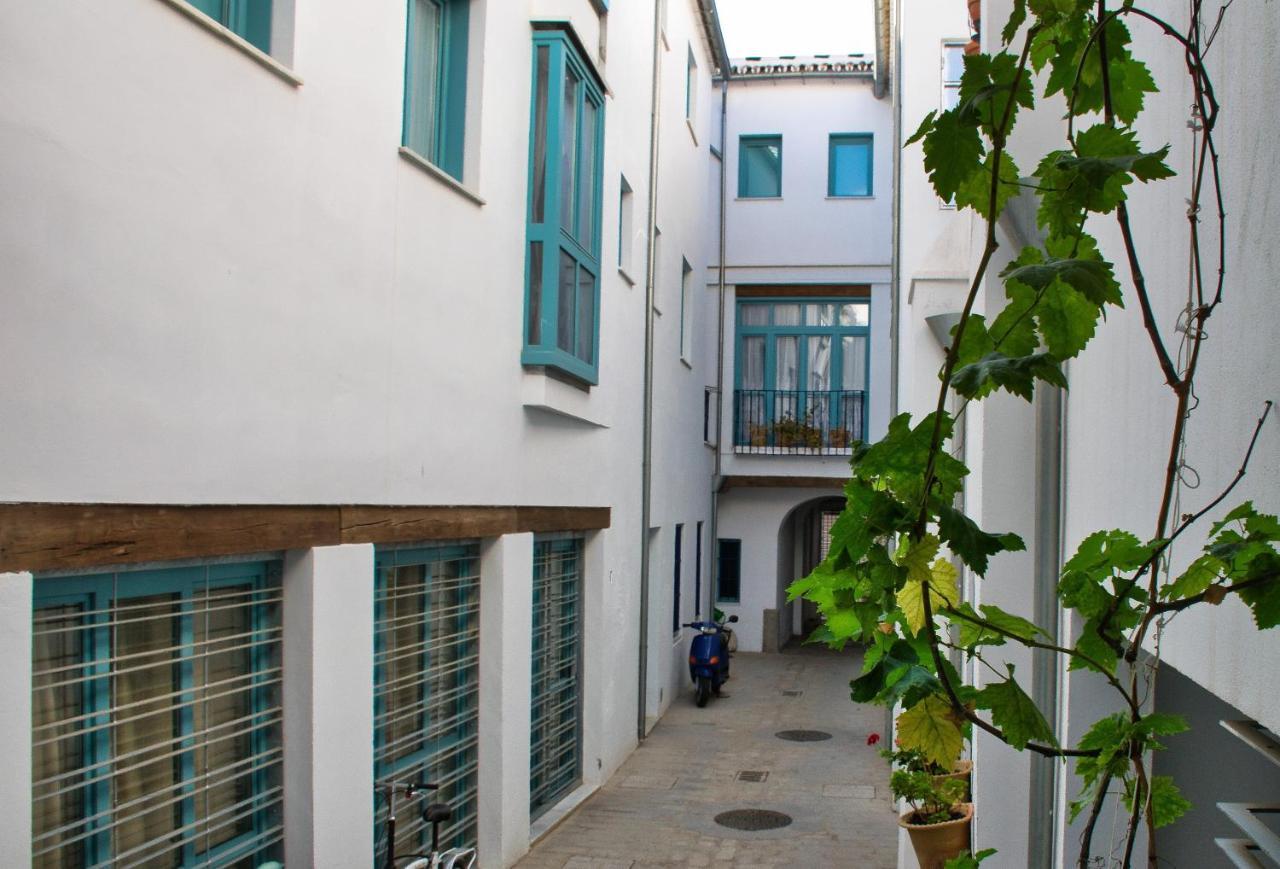 Covadonga 9 Apartments - Triana Севилья Экстерьер фото