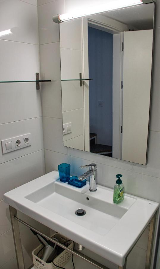 Covadonga 9 Apartments - Triana Севилья Экстерьер фото